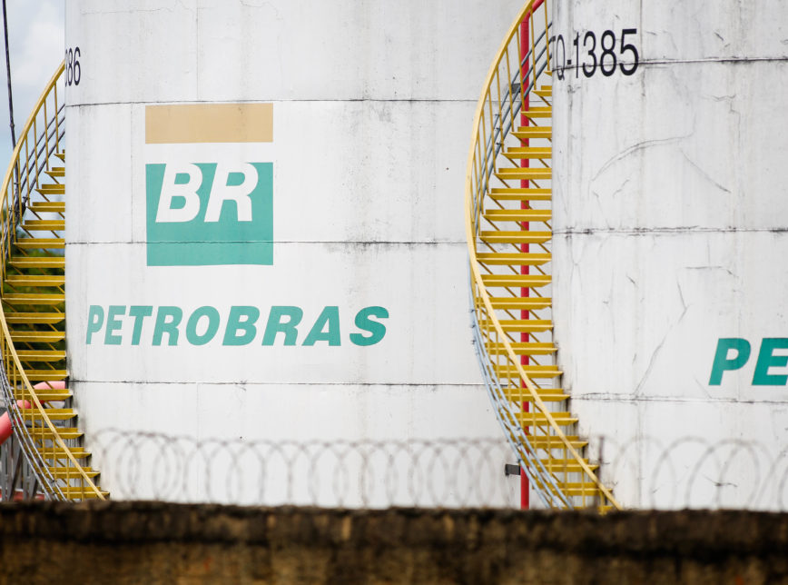 Decreto de Bolsonaro obriga posto a mostrar composição do preço do combustível