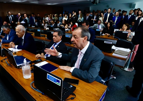 Senador Osmar defende incluir Auditores Fiscais na PEC do quinquênio